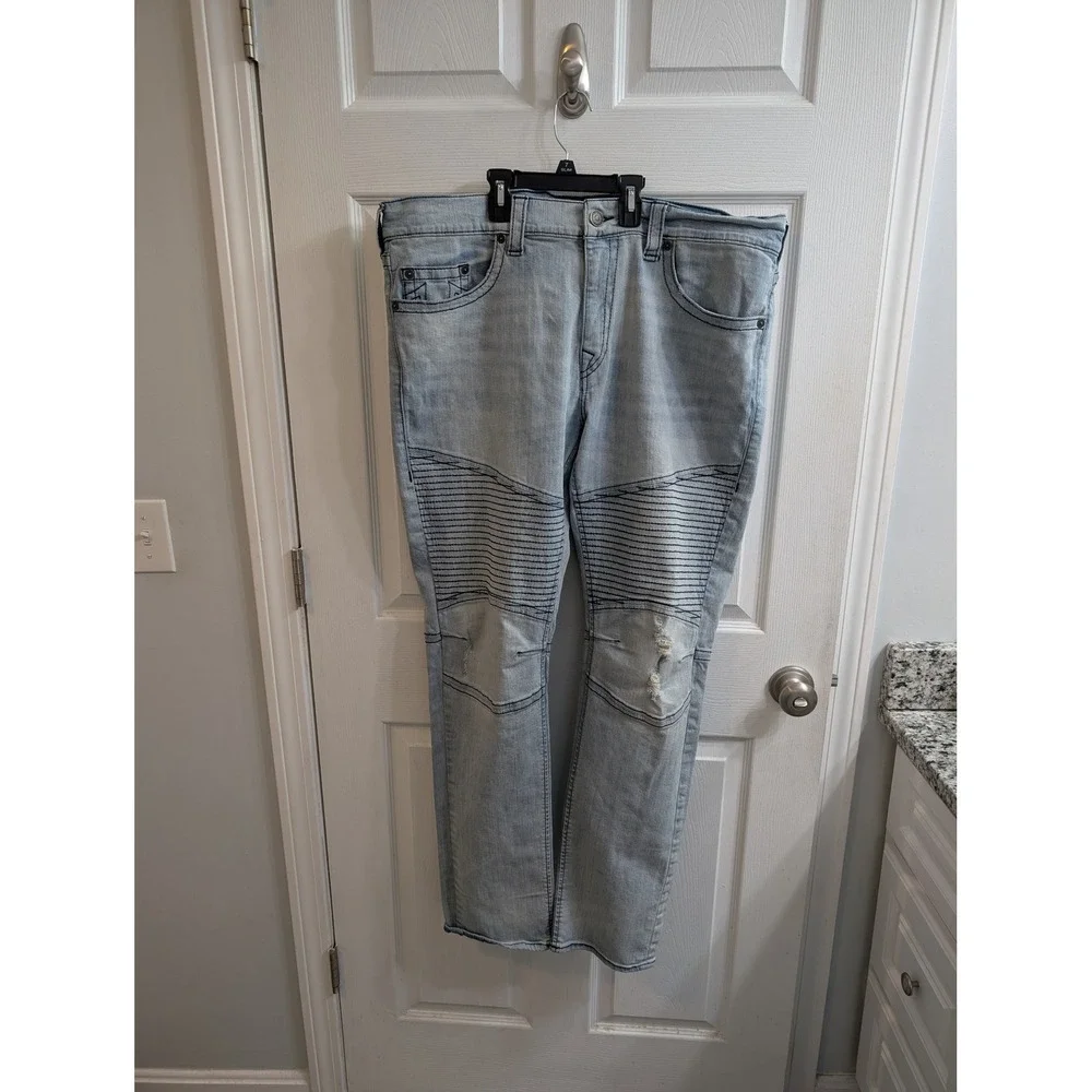 True Religion Men's Light Wash Moto Jeans Distressed Designer‎ Denim - Size 40